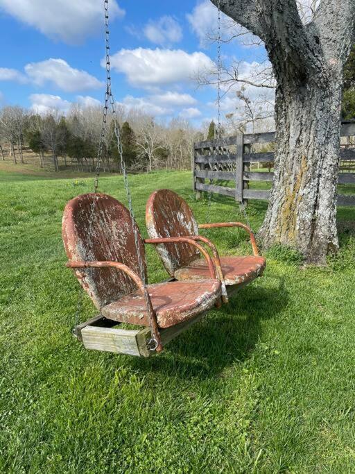 Bourbon Trail Cabin On The Farm Lawrenceburg Bagian luar foto